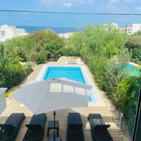 Adonis Beach